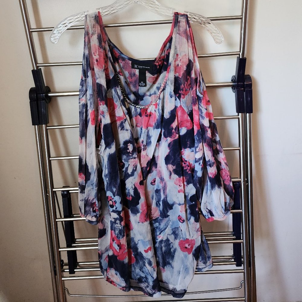 International Concepts Cold Shoulder Long Sleeve Tunic - Size 2X